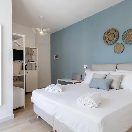 Guest house Delphis *