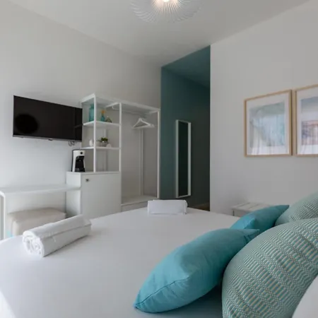 Guest house Delphis Pula
