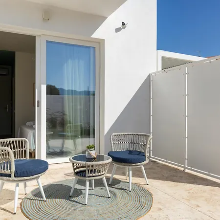 Delphis 4* Pula